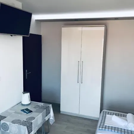 Anita Apartment *